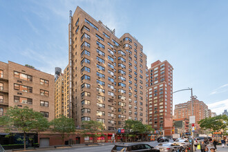 Charing Cross House in New York, NY - Building Photo - Building Photo