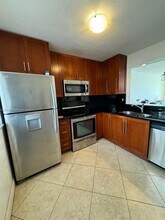 4000 NE 169th St in North Miami Beach, FL - Building Photo - Building Photo