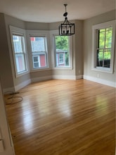 5 Maple Ave in Hudson, NH - Building Photo - Building Photo