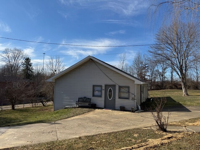 794 Wayside Farms Rd in Parkersburg, WV - Building Photo - Building Photo