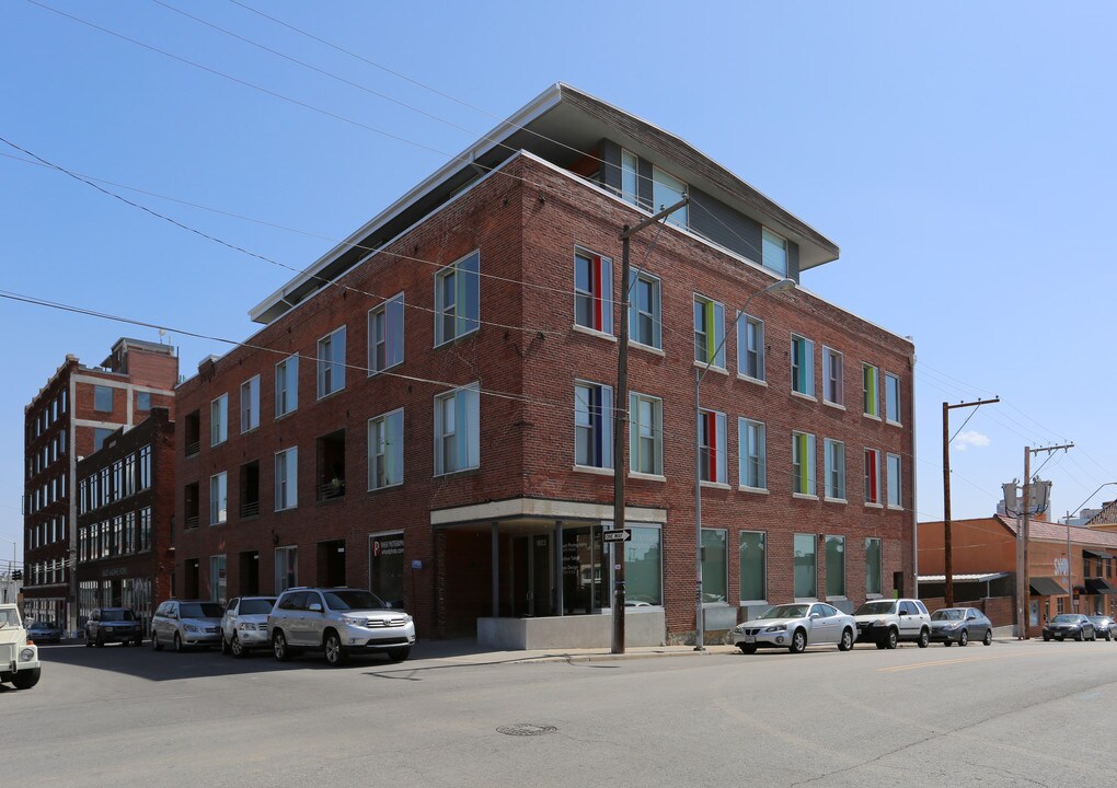 1803 Wyandotte St in Kansas City, MO - Building Photo