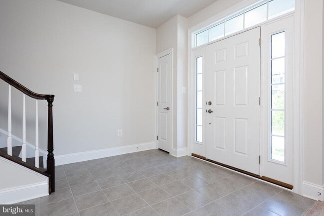 property at 526 Cliff Ln