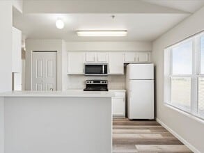 6405N Chapel Hill Blvd in Pasco, WA - Building Photo - Building Photo