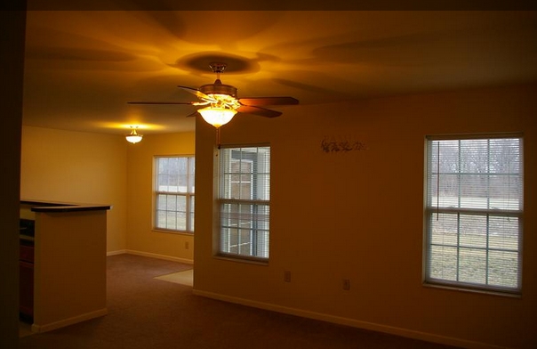 Hunter's Trace Subdivision in Benton, IL - Foto de edificio - Interior Photo