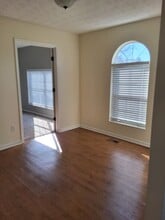 916 Chris Rd in Strawberry Plains, TN - Building Photo - Building Photo
