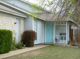 12311 Dellrey Dr in Austin, TX - Building Photo