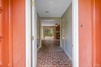 81 Country Club Rd in Shalimar, FL - Building Photo - Building Photo