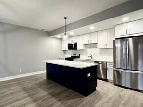 1404 8th St in Harvard, IL - Building Photo - Building Photo