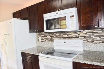 13987 SW 50th Terrace-Unit -13987 in Miami, FL - Building Photo - Building Photo