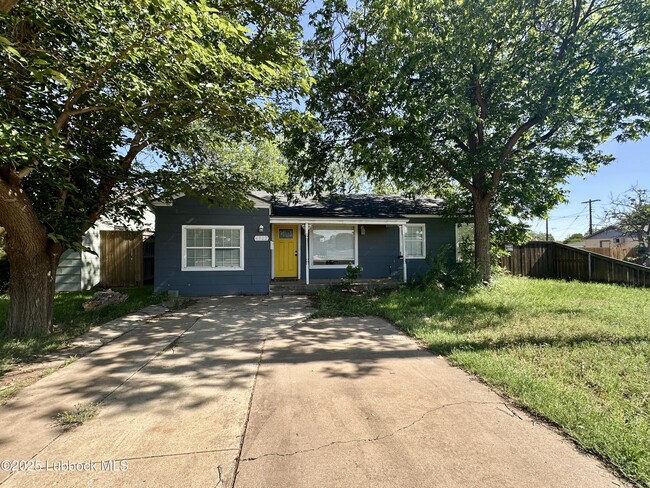 property at 4802 38th St