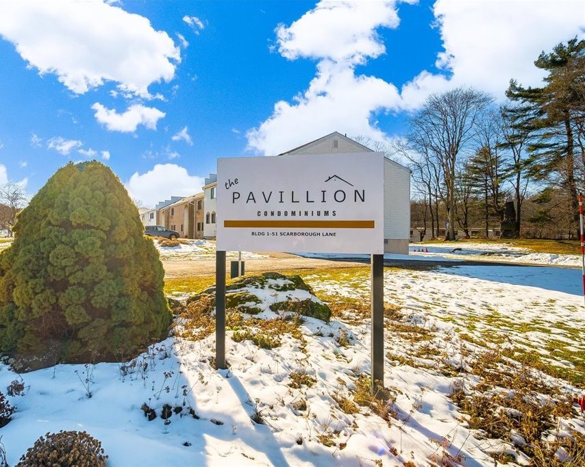 45 Scarborough Ln, Unit A in Wappingers Falls, NY - Foto de edificio