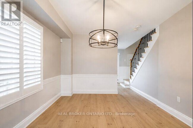 39 Robb Ln in Clarington, ON - Building Photo - Building Photo