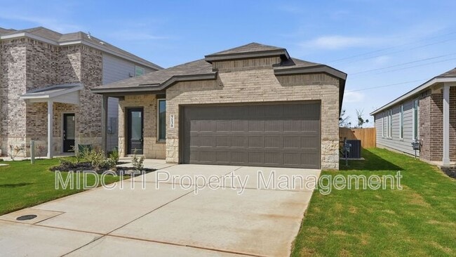 9130 Colonel Trl in Seguin, TX - Building Photo - Building Photo