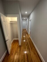 369 Beacon St, Unit 2 in Somerville, MA - Building Photo - Building Photo