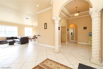 2310 2nd Ave SE in Naples, FL - Building Photo - Building Photo