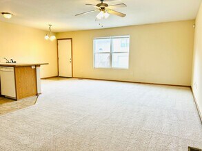 1110 Country Club Ln in Junction City, KS - Building Photo - Building Photo