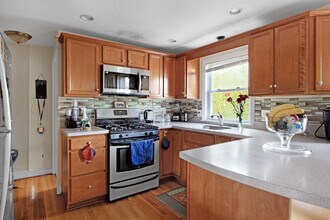 26 Moreland Ave in Dedham, MA - Building Photo - Building Photo