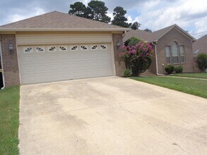 5059 Silver Oak Dr in Sherwood, AR - Building Photo - Building Photo