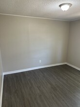 3005 Godwin Ln in Pensacola, FL - Building Photo - Building Photo