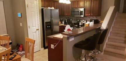 13 Orchid Ln in Savannah, GA - Foto de edificio - Building Photo