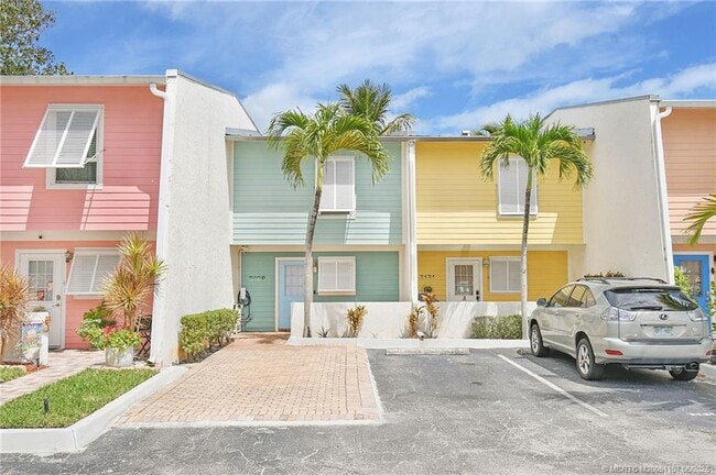 property at 3129 SE Indian St