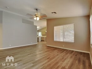 4545 N 67th Ave in Phoenix, AZ - Building Photo - Building Photo