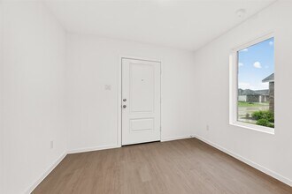 10406 Rocky Trl in Beasley, TX - Building Photo - Building Photo