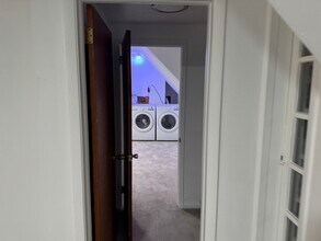 520 Saratoga Rd, Unit 2nd floor in Schenectady, NY - Building Photo - Building Photo