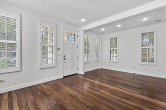 1229 22nd St in Santa Monica, CA - Foto de edificio - Building Photo