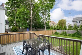 30 E Bowery St in Newport, RI - Building Photo - Building Photo