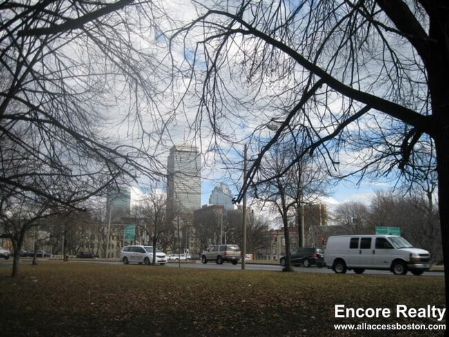 1179 Boylston St, Unit 16 in Boston, MA - Building Photo - Building Photo