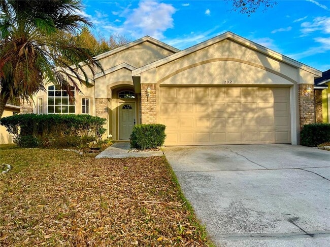 property at 202 Woodbury Pines Cir