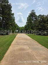 4012 Miller Bottom Rd in Loganville, GA - Building Photo - Building Photo