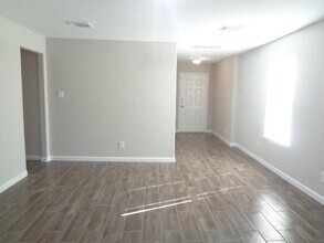 9507 Maple Green Ln in Houston, TX - Building Photo - Building Photo