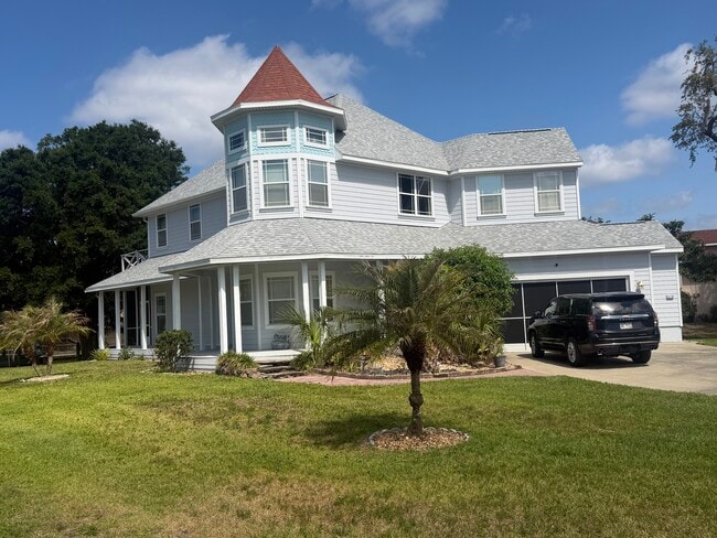 5110 S Mystic Pt in Homosassa, FL - Foto de edificio - Building Photo