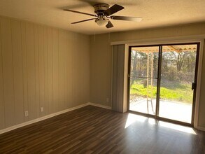 1113 S Valentine Dr in Sherman, TX - Building Photo - Building Photo