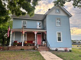 330 Camden Ave in Salisbury, MD - Building Photo