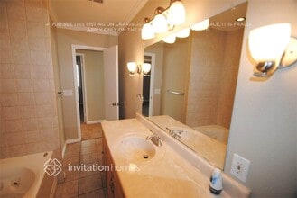 731 Las Lomas Dr in La Habra, CA - Building Photo - Building Photo