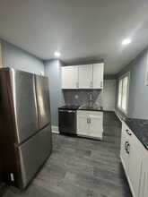 216 Bassett St in Syracuse, NY - Building Photo - Building Photo