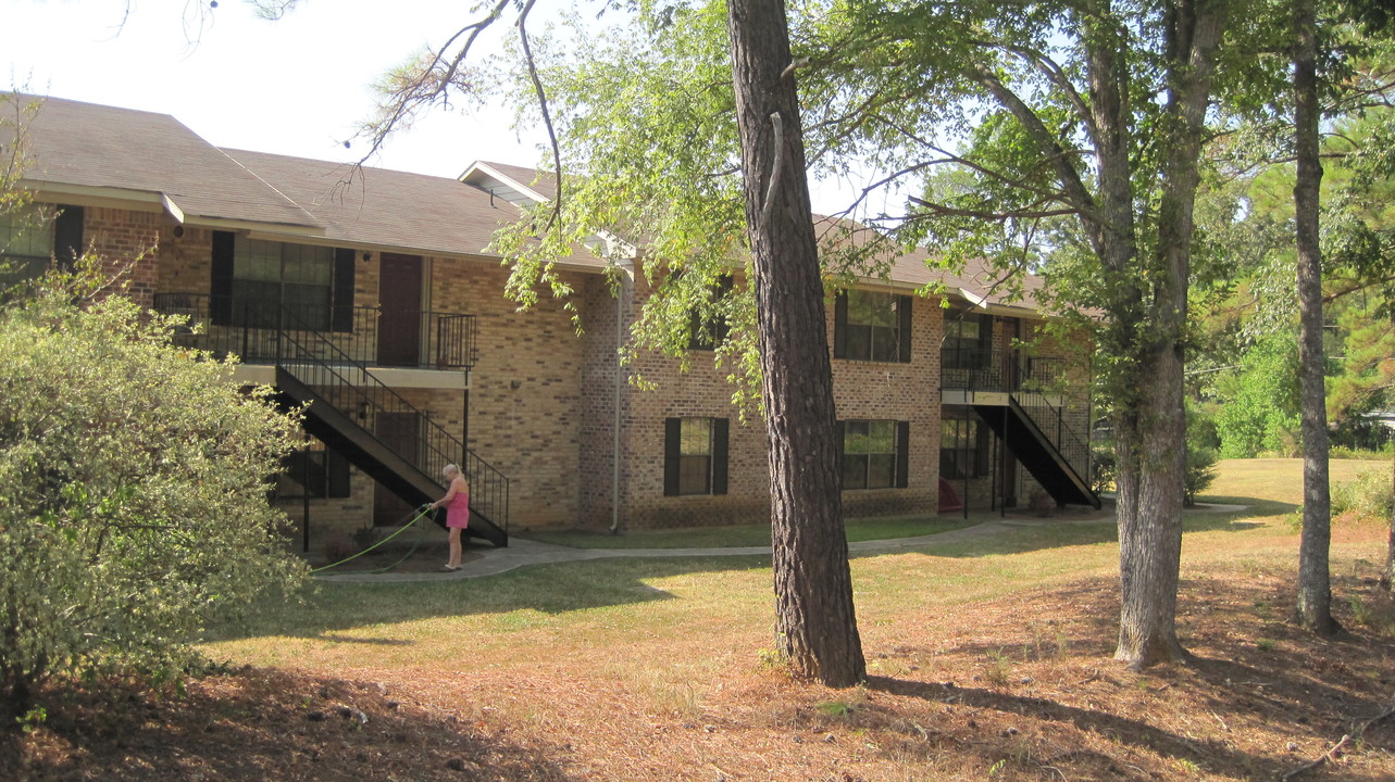 10400 Linwood in Shreveport, LA - Foto de edificio