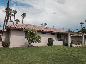41785 Largo in Palm Desert, CA - Building Photo - Building Photo