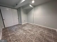 1833 Master St photo'