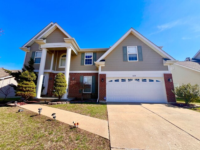 1154 Spring Orchard Dr in O'Fallon, MO - Building Photo - Building Photo