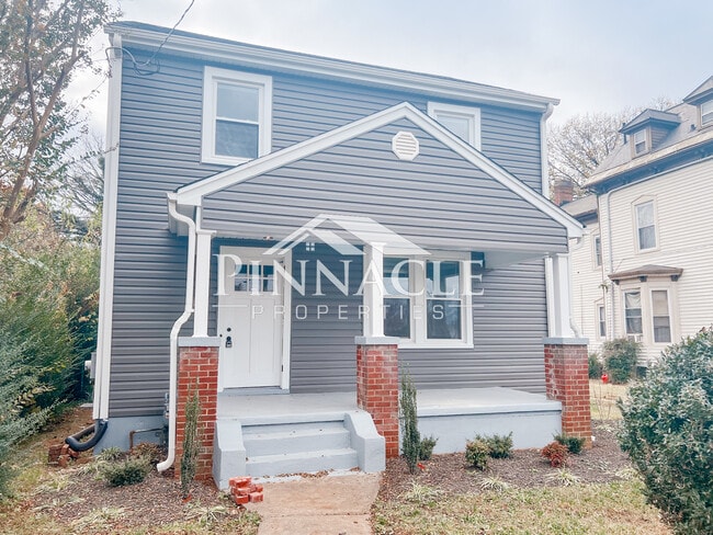 property at 1009 Floyd St