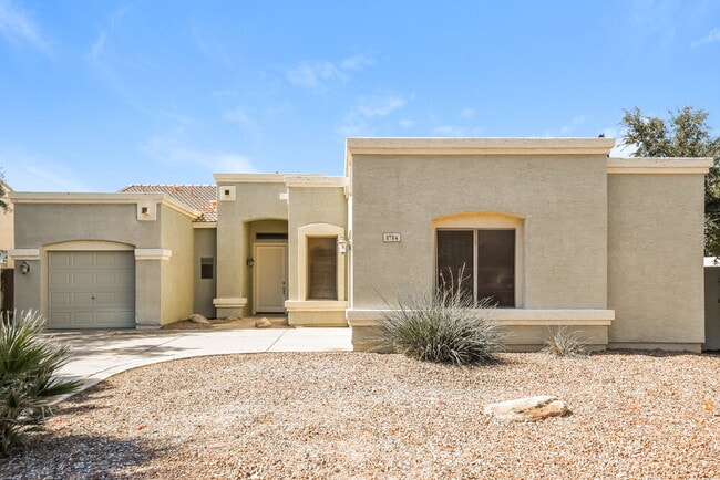 property at 1714 S Colonial Dr