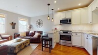 344 W 3rd St, Unit 344 in Boston, MA - Building Photo - Building Photo