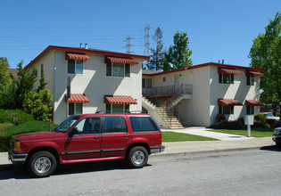 1203 Parkington Ave in Sunnyvale, CA - Building Photo - Building Photo