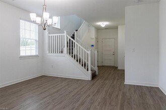 1945 Bexley Ln in Chesapeake, VA - Building Photo - Building Photo