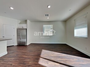 295 Austin Bellerose Place in Henderson, NV - Building Photo - Building Photo