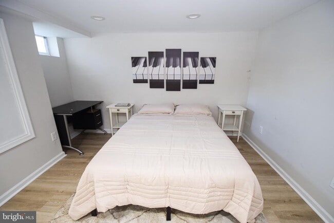 property at 1629 Searles Rd